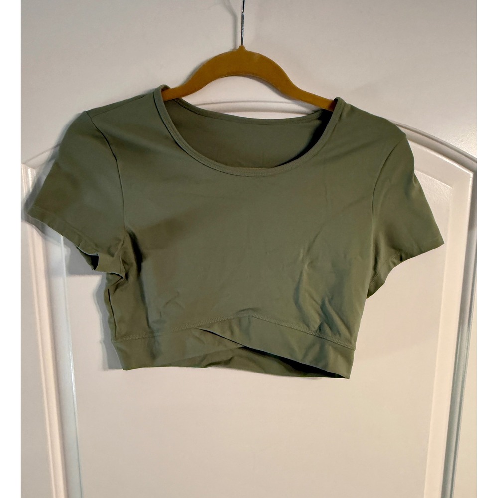 Athletic Crop‎ Top Women Small Sage Green Crossover Hem Gymwear Yoga Athleisure